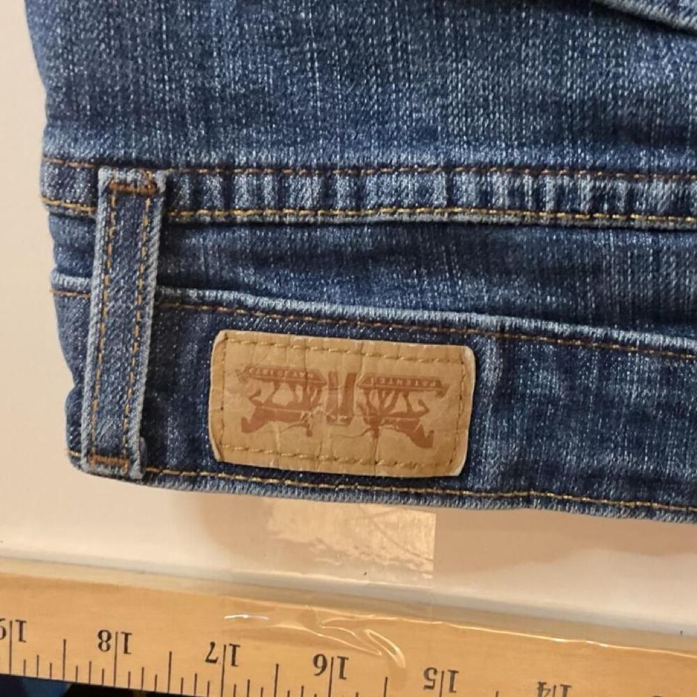 Levi-s Women's Blue and Navy Jeans - Picture 6 of 7